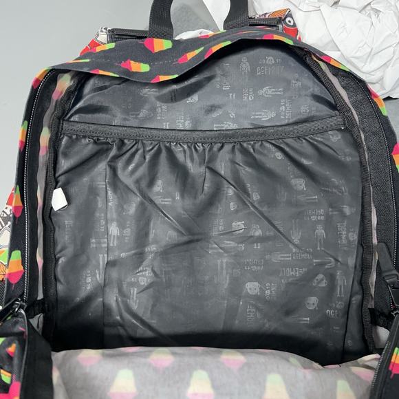 Slushcult AcEmbly Backpack Cupcake and Skulls - Picture 10 of 16